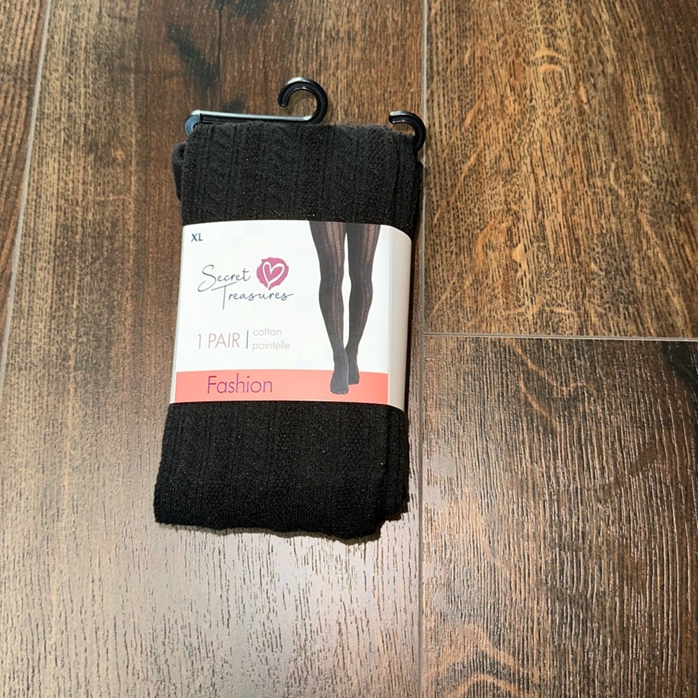 NWT Secret Treasurers Black Pair of Cotton Pointelle Tights Size XL.